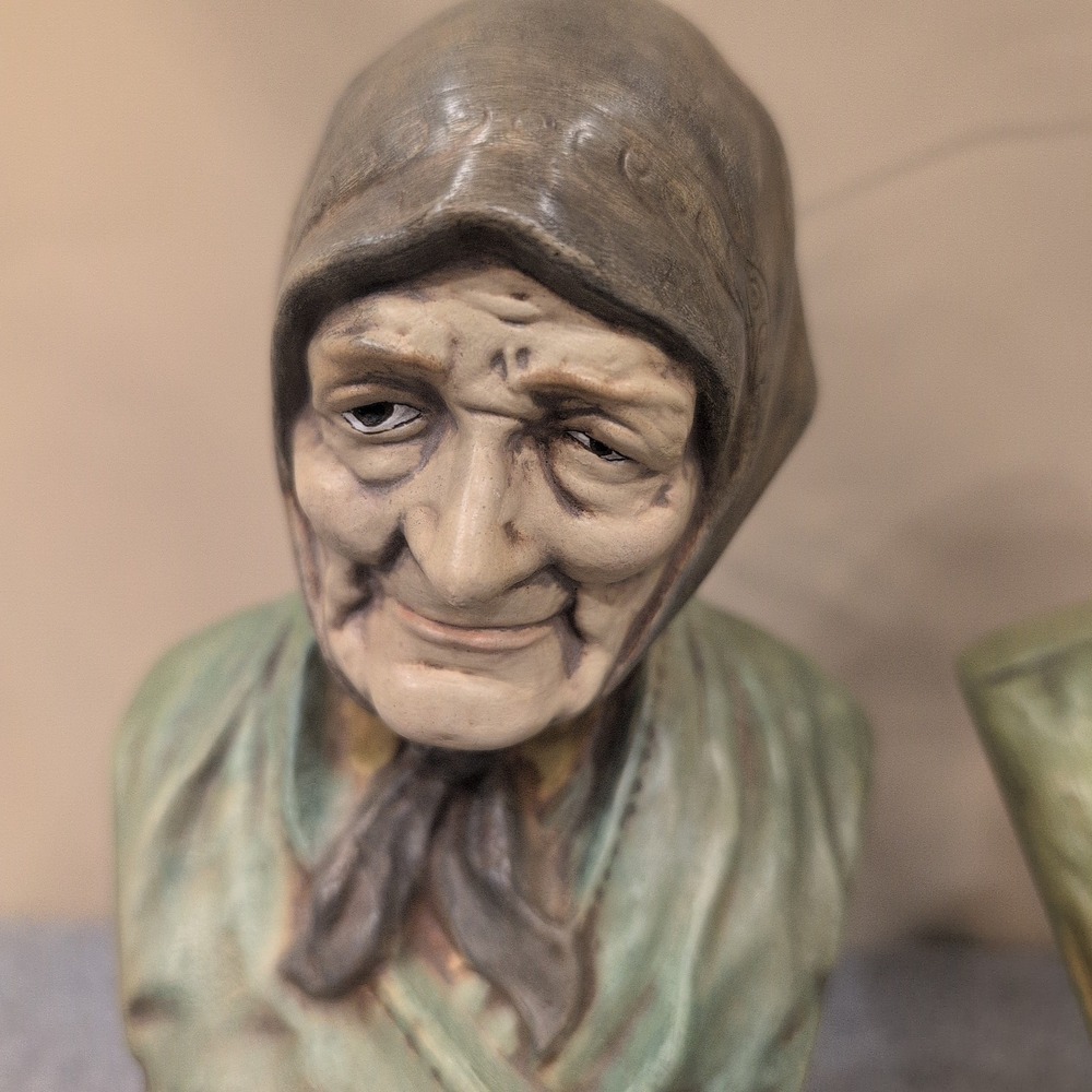 Vintage Salty Dog and Sea Hag Beulah Ceramic Bust Figurines Nautical Decor Set - Picture 4 of 7